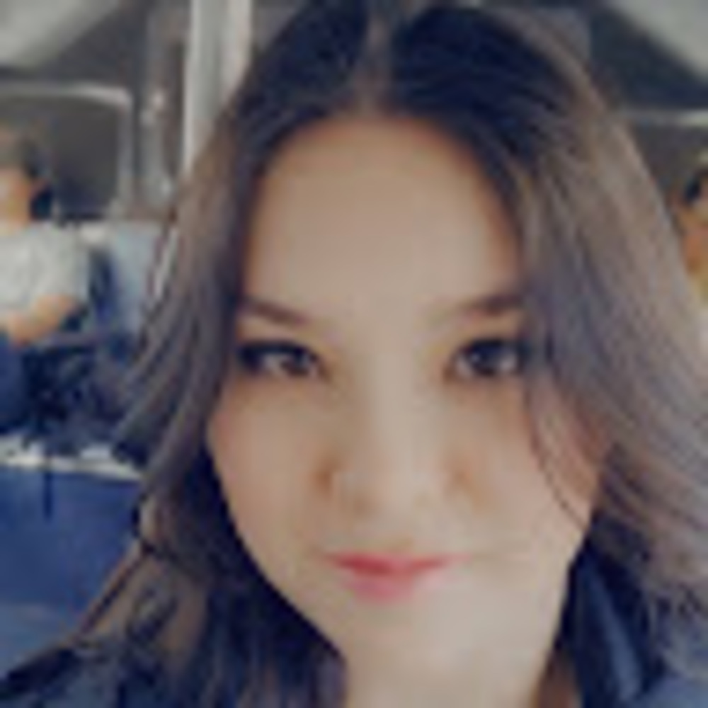Meet your Posher, Liana